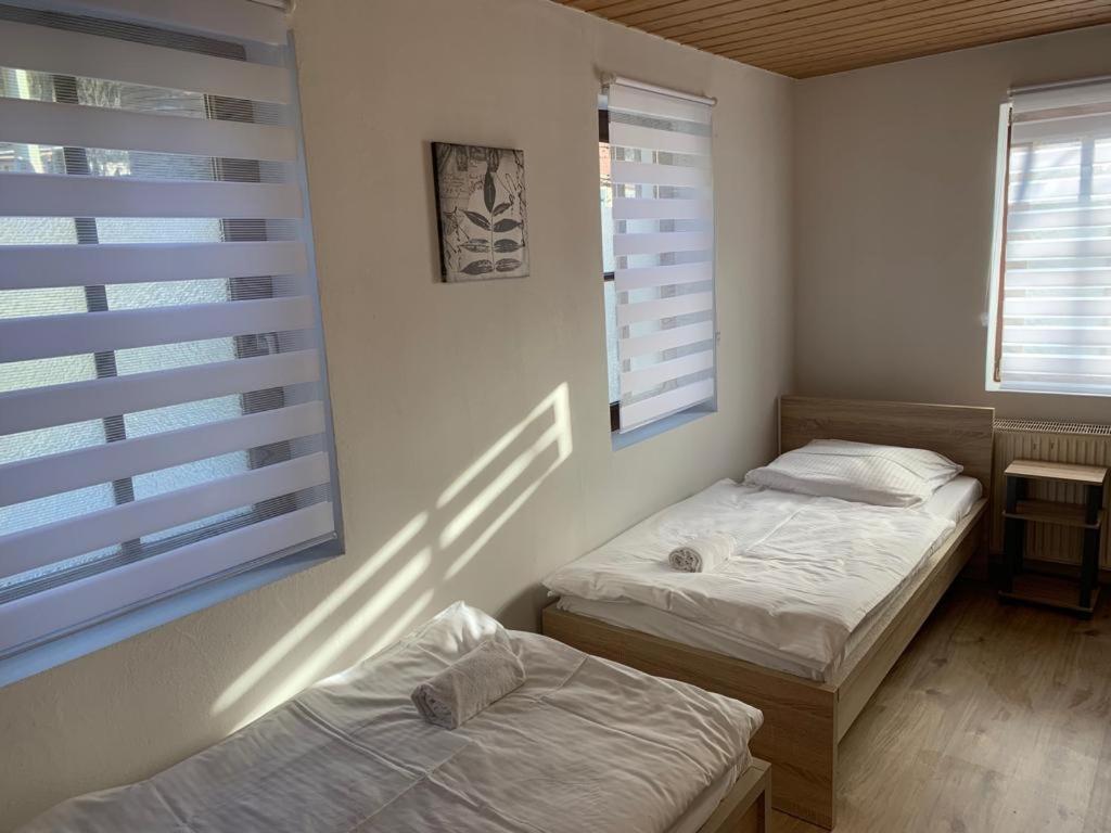 Ab Apartment Objekt 122 Ebersbach an der Fils Exteriör bild